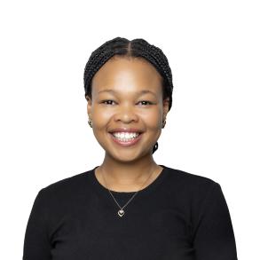 Nwabisa headshot